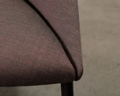 Arper Colina M fåtölj brun