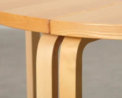 Artek 96 bord halvcirkel, set om 2