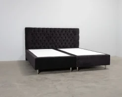 Celine sängram 210 cm svart