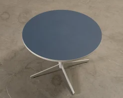 Edsbyn Feather soffbord grå / mörkblå