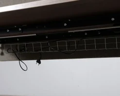 Elektriskt skrivbord med skärm 160 cm