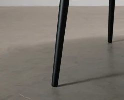 FeelDesign Tyra matbord ø 180 cm svart