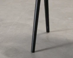 Forms & Objects Hennie matstol svart