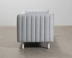 Gärsnäs Kvilt 2-sits soffa ljusgrå
