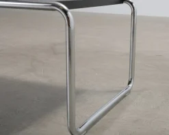 Knoll Laccio soffbord svart
