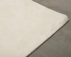 Layered Classic Solid Wool ullmatta 300 x 400 cm Bone White