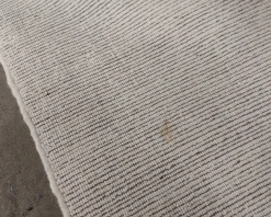 Layered Solid PET matta 257 x 350 cm Bone White