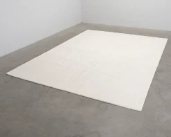 Layered Swedish Grace ullmatta 250 x 350 cm naturvit