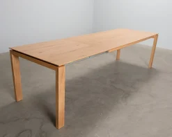 Micadoni Bernat förlängningsbart matbord 210 × 300 cm ek