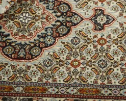 Moud Mahi orientalisk matta 75 x 119 cm