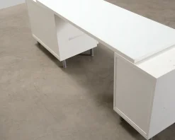 Muurame skrivbord vit