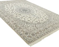 Nain 6 La orientalisk matta 261 x 362 cm