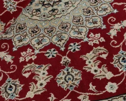 Nain 9 La orientalisk matta 136 x 209 cm