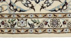 Nain 6 La orientalisk matta 208 x 303 cm