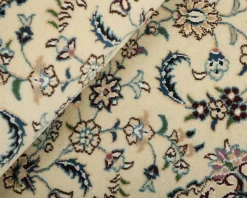 Nain 9 La orientalisk matta 89 x 130 cm