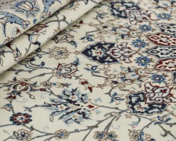 Nain 9 La orientalisk matta 255 x 386 cm