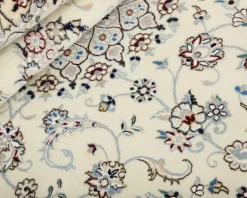 Nain 6 La orientalisk matta 131 x 203 cm