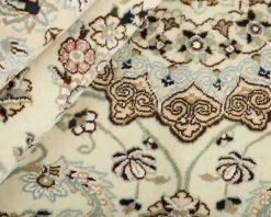 Nain 9 La orientalisk matta 127 x 203 cm