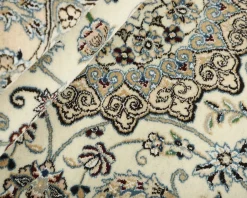 Nain 9 La orientalisk matta 127 x 204 cm