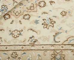 Nain 9 La orientalisk matta 78 x 121 cm