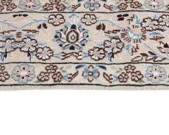 Nain 9 La orientalisk matta 154 x 251 cm