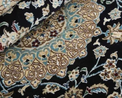 Nain 9 La orientalisk matta 161 x 240 cm