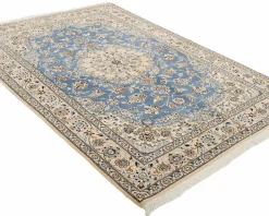 Nain 9 La orientalisk matta 157 x 242 cm