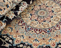 Nain 9 La orientalisk matta 193 x 295 cm