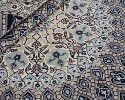 Nain 6 La orientalisk matta 258 x 362 cm