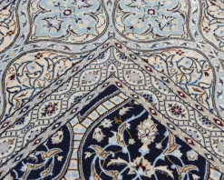 Nain 6 La orientalisk matta 308 x 405 cm