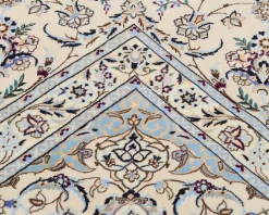 Nain 6 La orientalisk matta 308 x 406 cm