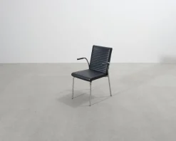 Offecct Quick karmstol svart
