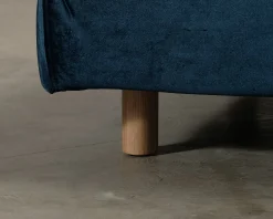 Sofacompany Dylan fotpall Velour Lux Petrol